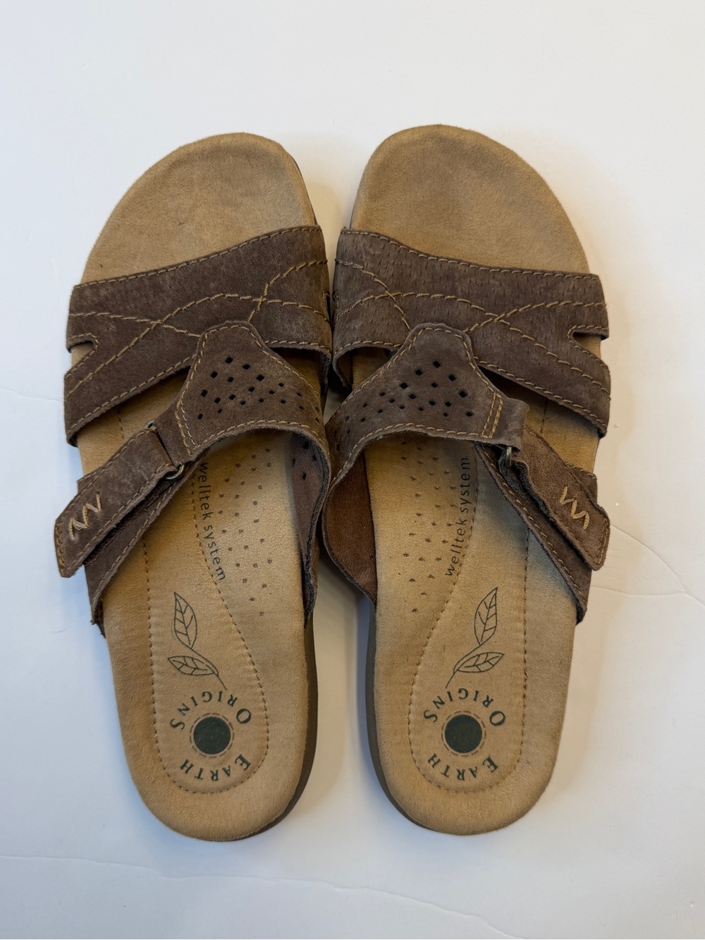 Earth origins Brown leather Suede Slides with Adjustable Strap comfortable